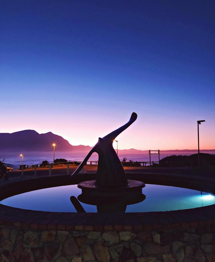 Apartment At Hermanus Waterfront Luaran gambar